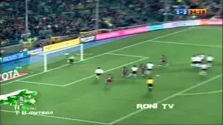 Ronaldinho vs Valencia -  2005 06 - [ roni TV ]