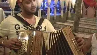 Nelson costa e Mike da Gaita a toucar na tasca do Quim Cachadinha nas Feiras Novas 2010