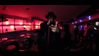 RealityTLA - How I Get Down (live)