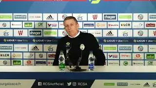 Thierry Laurey fustige l'arbitre de la rencontre apr&egrave;s la d&eacute;faite face &agrave; Bordeaux (0-2)