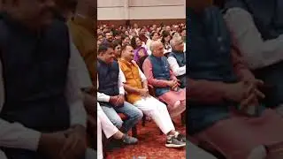રમેશ મહેતા વાળંદ બન્યા | Bhadresh dave | Shorts video #ભદ્રેશદવે_શોર્ટ | #Bhadresh_dave