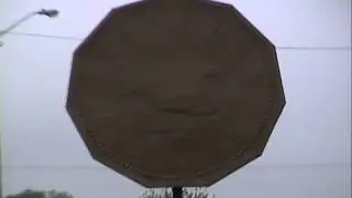 Giant Loonie