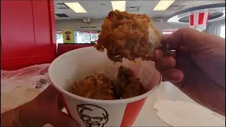 KFC POV BUCKET OF FRIED CHICKEN DELICIOUS CRISPY & JUICY! RELAXING EATING VIDEO MUKBANG ASMR  