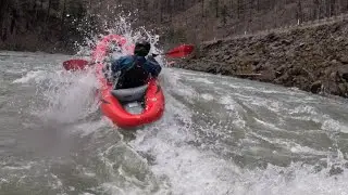 Upper Clackamas River, Hole in the Wall to Moore Creek, Class 3-4, 4400 cfs.