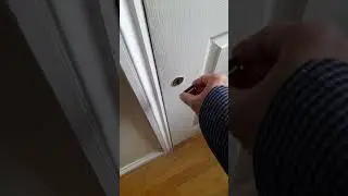 DIY U and SOTRI Portmag keyholder front door application