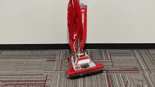Sanitaire SC899 natural vacuuming April￼