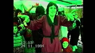 Fuzuli/R Kerimbeyli kendi Selverin toyu  1994 cu il. 1 hisse