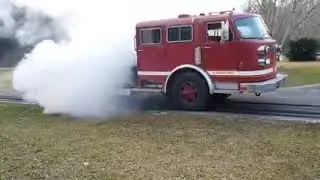 Short burnout with my 6V71 American Lafrance