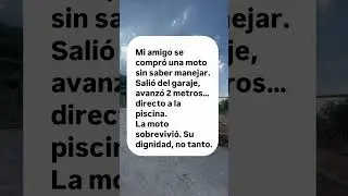 Moto + piscina = comedia