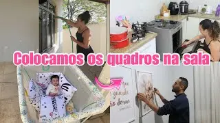 Lavei as janelas e varanda da frente, Larissa ganhou presente, farofa de banana e bacon| LAÍS VELOSO