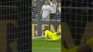 Hugo Lloris is incredible 🤯