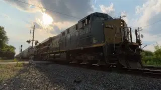 CSX Autorack Train Q264 on a beautiful evening in Central NY (7/5/21) [4K60]