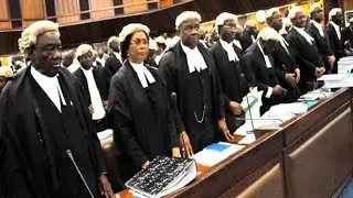 How and When Can You Change Your Lawyer?