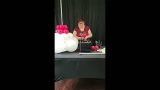 Balloon Ice Cream Sundae + Mini Cake & Distorted Flower Petal | Facebook Live Replay with Tess!