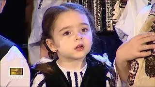 Leontina Fărcaş şi Grupul „Muguri de Tezaur” al Ansamblului Folcloric din Alba (Tezaur folcloric)