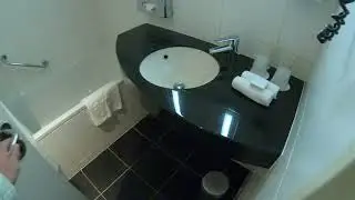 Holiday Inn Paris Porte De Clichy Room Review Video
