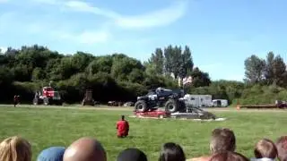 MONSTER TRUCK IN REDITCH   Part 2