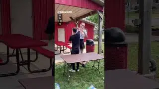 6'9