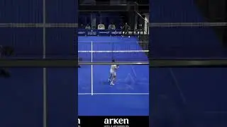 Dommage le smash de revers Par 3 !!! #padel #padeladdict #padelvideos #highlights #padelhighlights