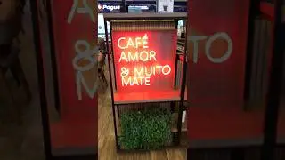 Red Neon #mall #neon #light #love #teacafe