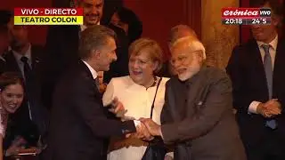 La emoción de Macri al final del show en el Teatro Colón