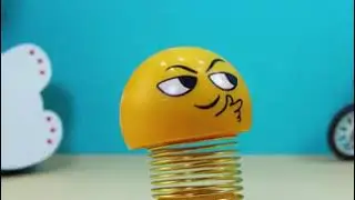PEA PEA Plays With Shaking Head Emoji