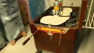 Los Boxeadores manakin arcade boxing machine - video 3