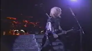 Guns N' Roses - It's So Easy (Live In Chicago 1992) [1080p 60fps]