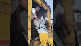 live train subscribe Karen comment Karen