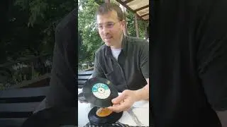 Hacı otkun Samet s&ouml;ğ&uuml;t Trabzon aşıklar parkında plaklarla başbaşa