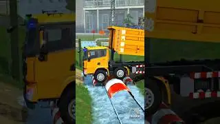 BIG TRUCKS BATTLE THE OBSTACLES #21 | #MudRunner Gameplay #shorts