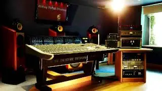 Red Hot Chili Peppers - Dani California - Live Abbey Road Studios - Audio remastered