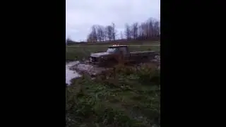 1979 F250 mudding