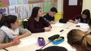 Abril Palau i redactors Zafra News. Clip entrevista activitat del Parlament Jove Cient&igrave;fic