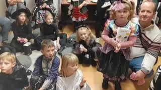 Detsk&aacute; Halloween p&aacute;rty - Jazykov&aacute; &scaron;kola VAGeS