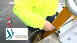 Height safety fixed ladder bracket