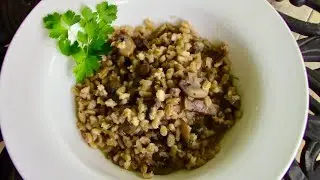 Barley with mushrooms and onion