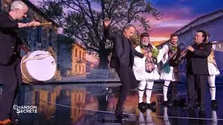 Danse Rast de Messolonghi avec Vassilis Saleas & Nikos Aliagas