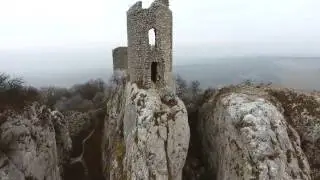Ruins of castle Sirotč&iacute; hr&aacute;dek