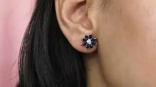 BLUE SAPPHIRE STATEMENT FLOWER STUD EARRING IN 925 SILVER