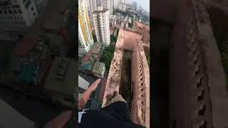 PARKOUR POV - Rooftop Jumping P.66 (Epic Parkour POV Run) || Tobypk