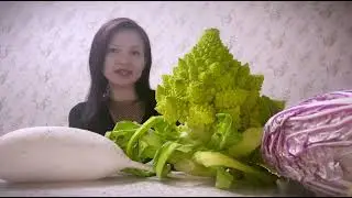Римская капуста Романеско, гибрид брокколи и цветной капусты, фрактальная геометрия и здоровье.