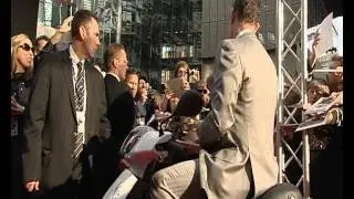 LARRY CROWNE Premiere in Berlin: Tom Hanks auf dem roten Teppich