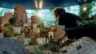 Orientalische Rundkrippe im Botanischen Garten Augsburg