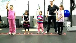 Team CrossFit - Kids Birthday party:  knock knock game!