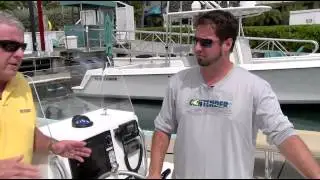 Contender 25 Bay Boat