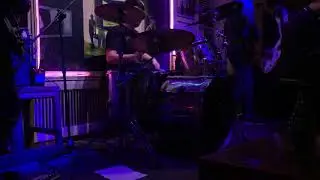 Fly With The Wind Live Show - I Don't Love You (TSF)