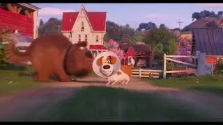 The Secret Life of Pets 2 turkey chasing Max