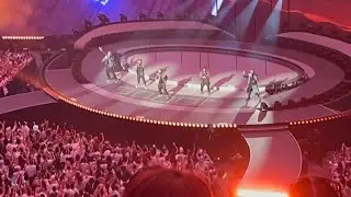 Backstreet Boys Sphere Everybody(Backstreet’s Back)