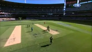 Highlights: Finch dominates game one